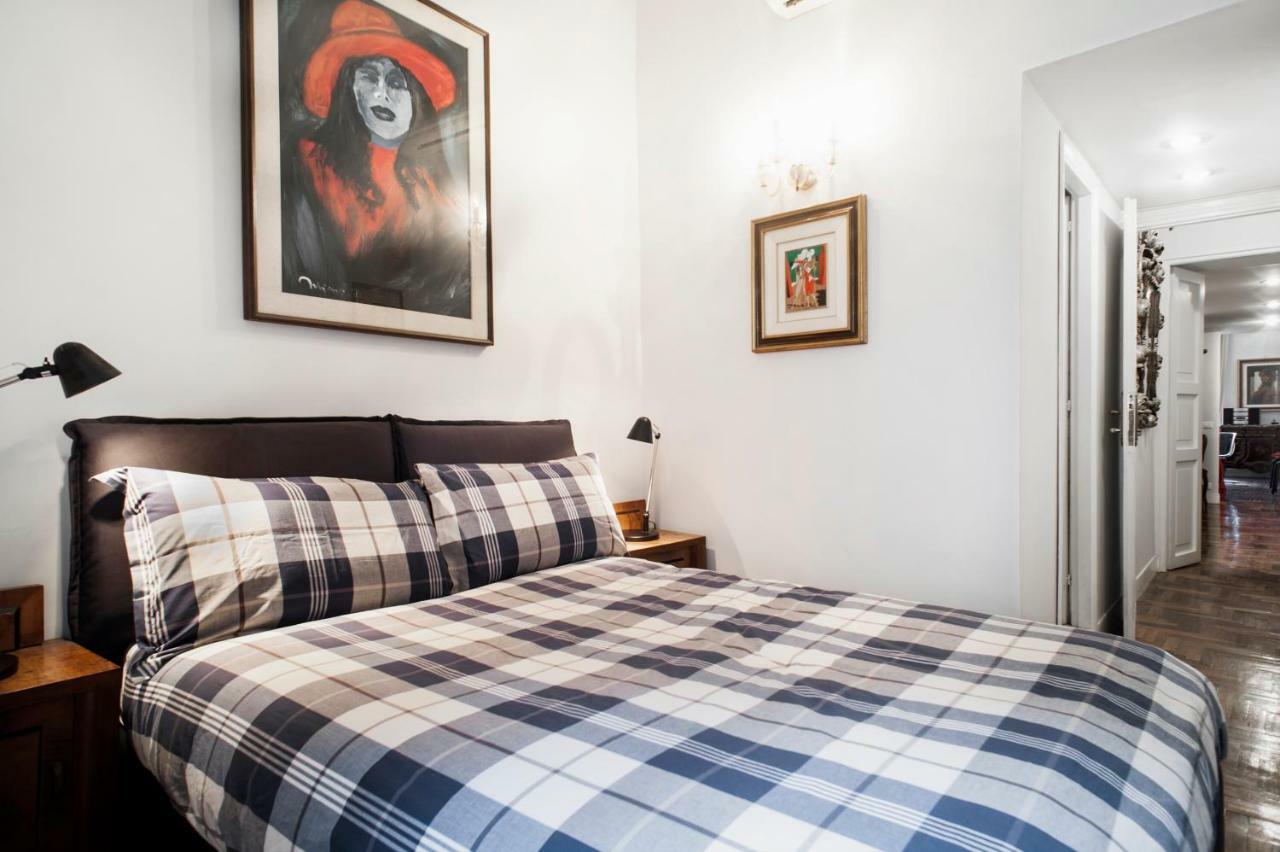 Santa Cecilia Apartment In Via Del Corso Roma Exterior foto